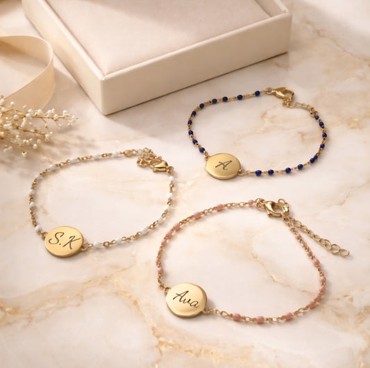 Personalisierter Armschmuck Rund mit Perlen