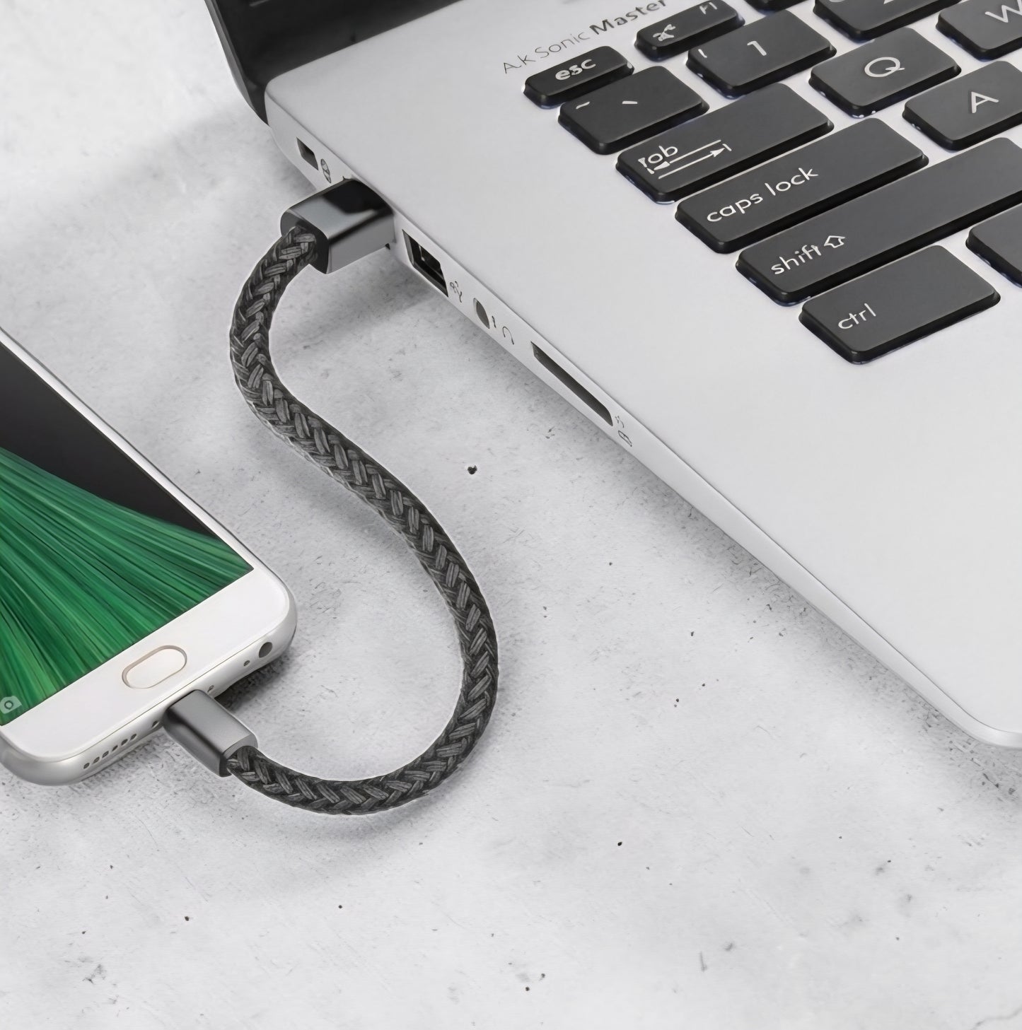 Personalisiertes USB-Lade-Armband